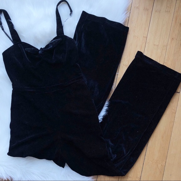 Abercrombie & Fitch Velvet Tie Front Jumpsuit - Picture 3 of 7